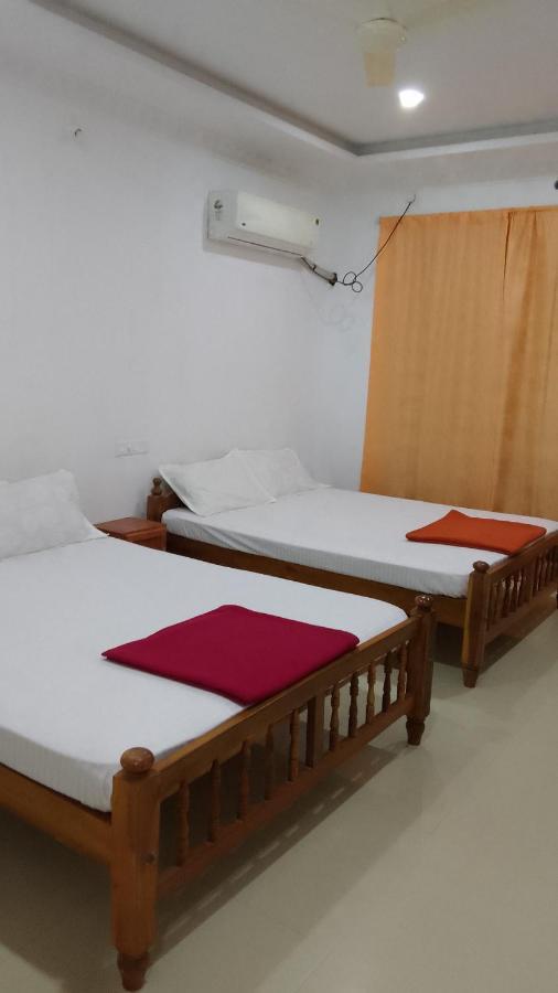 Somatheertham Resort Thiruvananthapuram Exteriör bild