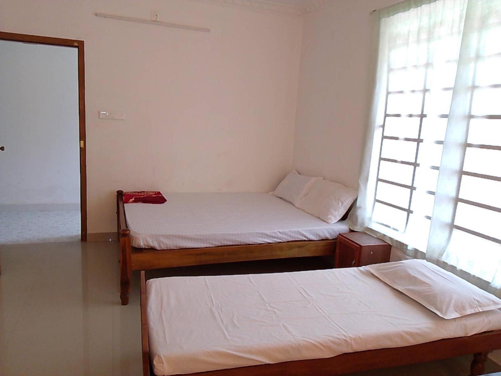 Somatheertham Resort Thiruvananthapuram Exteriör bild